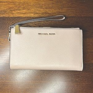 Michael Kors Adele double zip smartphone wristlet